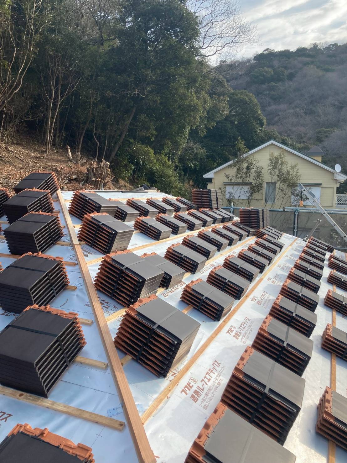 屋根工事の写真